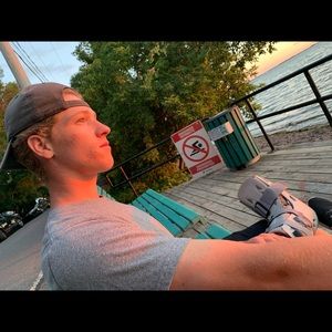 Meet your Posher, Brandon